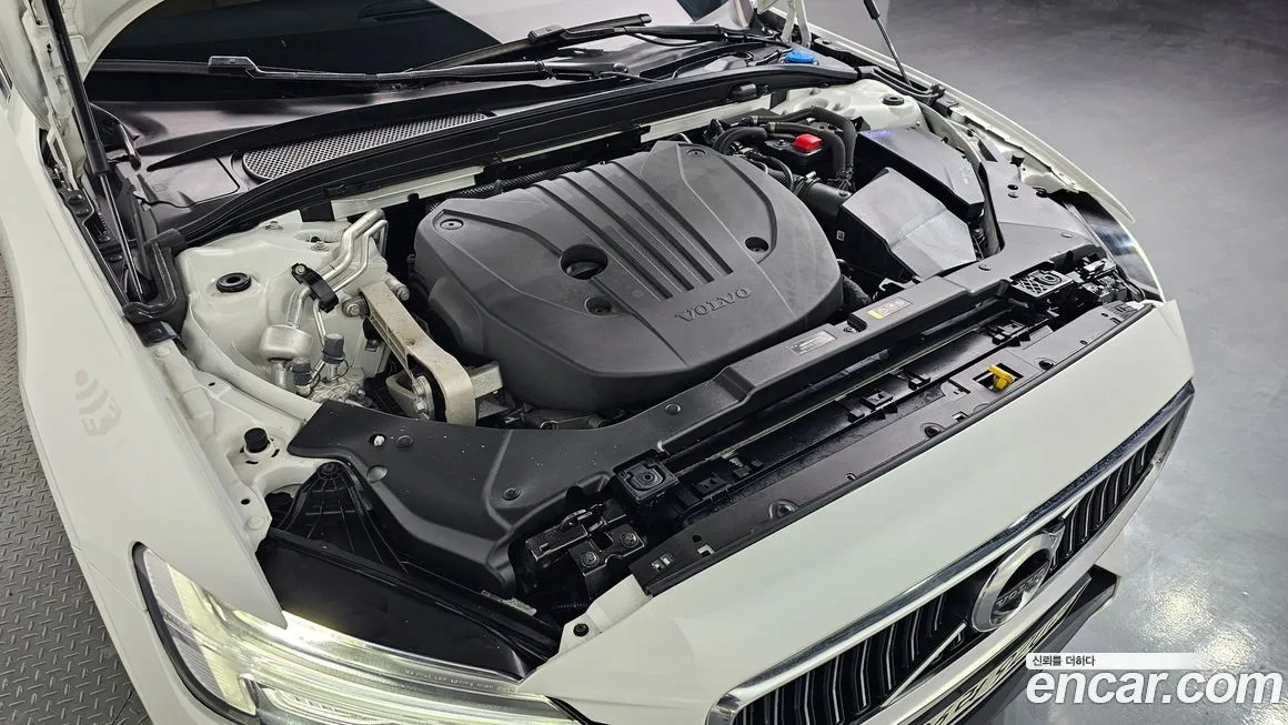 Volvo S60 2022 из KR, фото 9