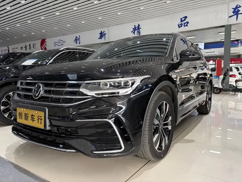 Volkswagen Tiguan L 2023 из CN, фото 10