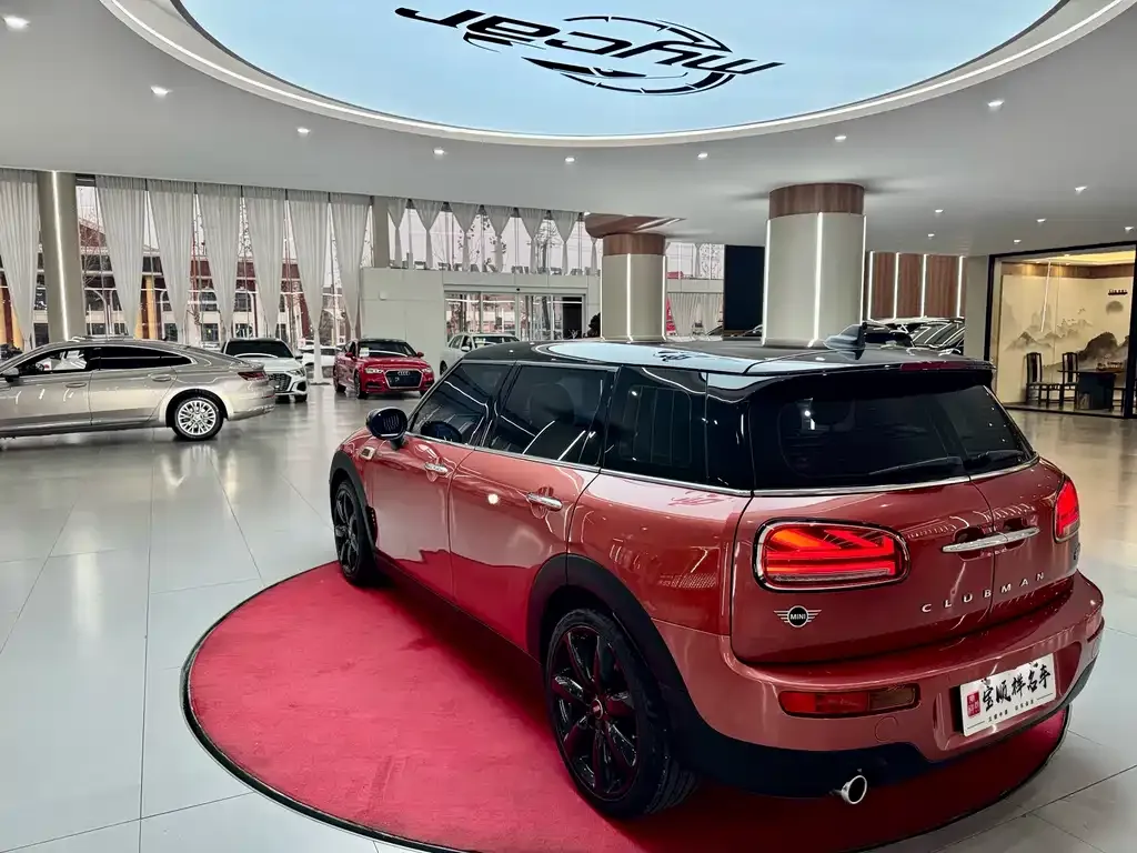 MINI Clubman — фото 7