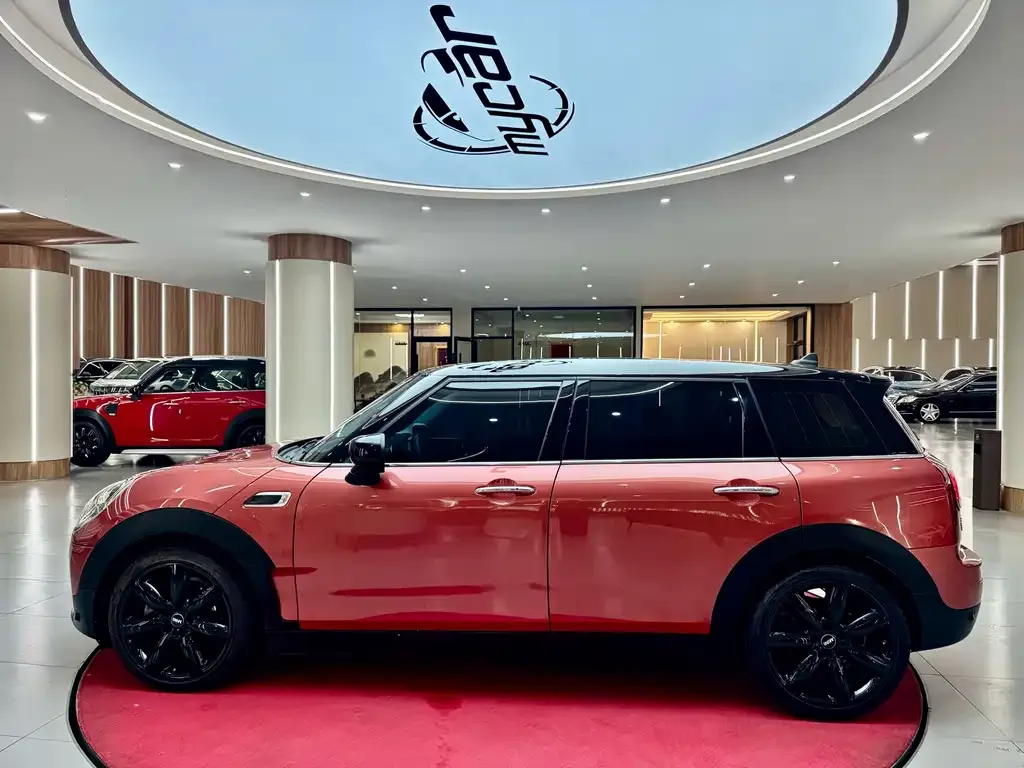 MINI Clubman — фото 8