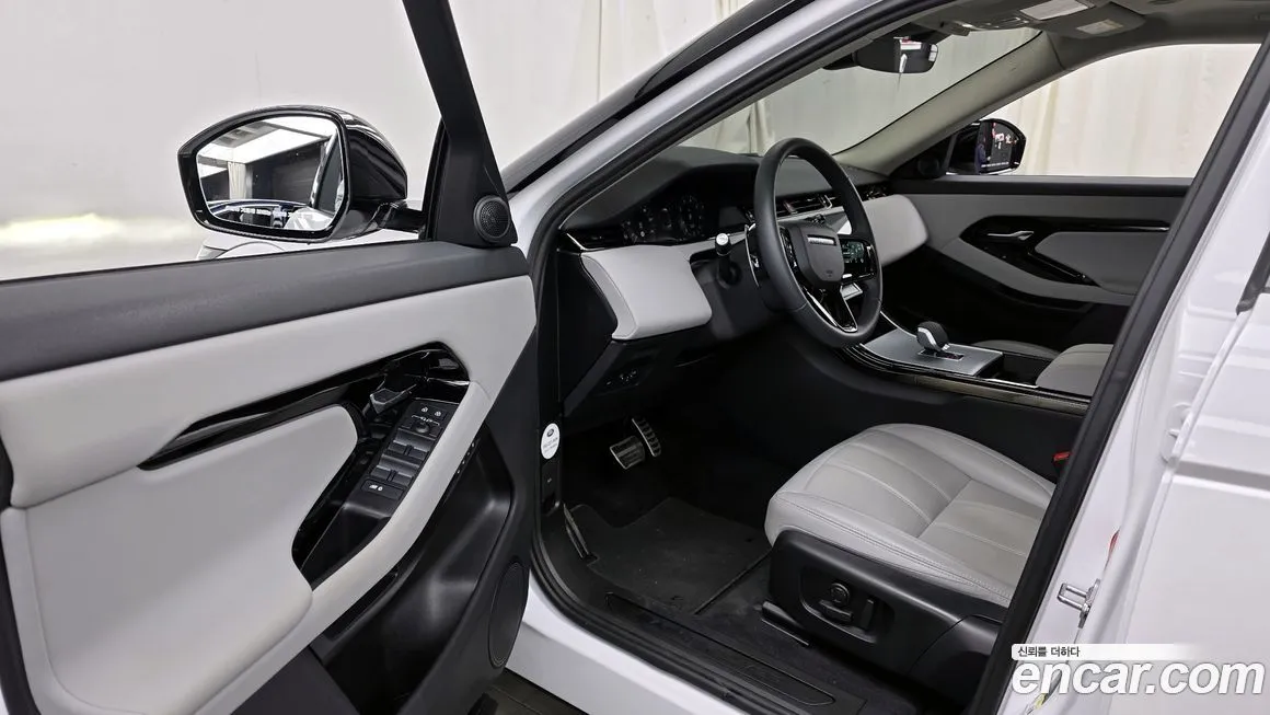 Land Rover Range Rover Evoque 2024 из KR, фото 8