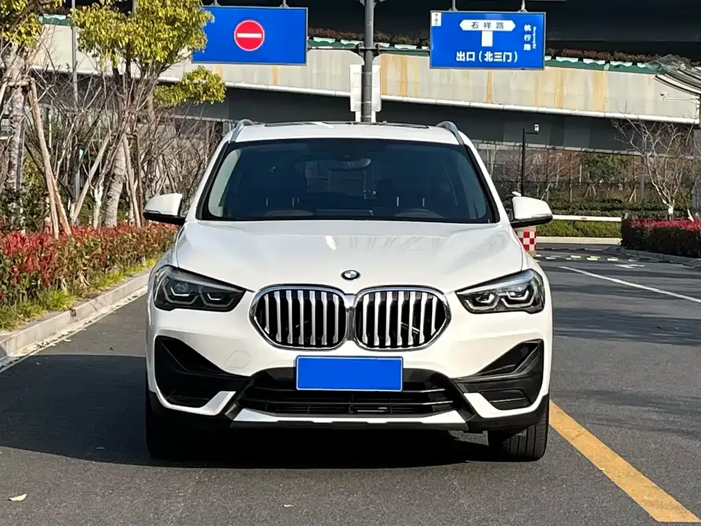 BMW X1 2021 из CN, фото 4