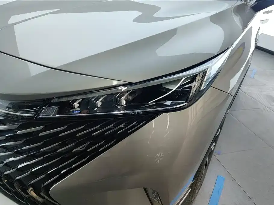 Roewe RX5 New Energy 2026 из CN, фото 7