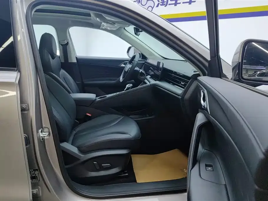 Roewe RX5 New Energy 2026 из CN, фото 5