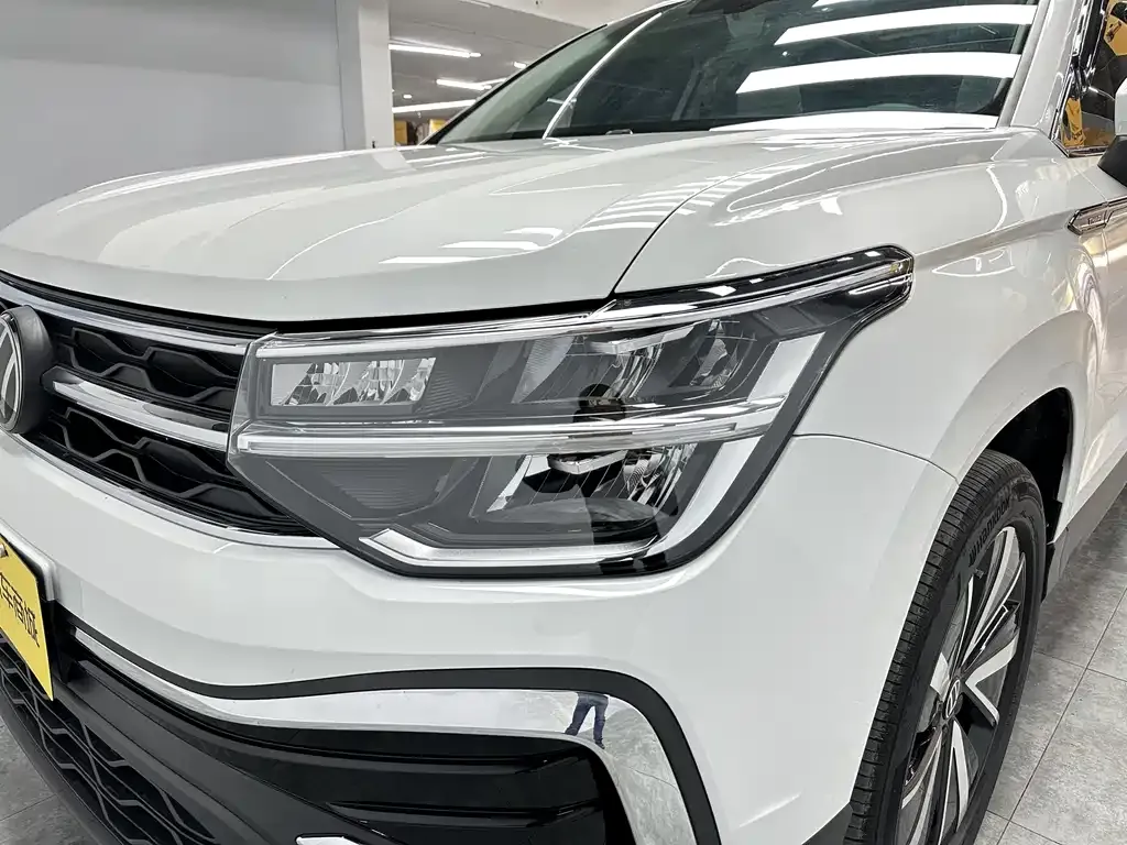 Volkswagen Tharu 2024 из CN, фото 8