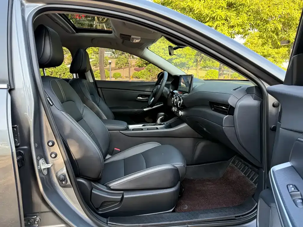 Nissan Sylphy 2024 из CN, фото 2
