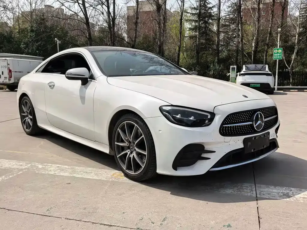 Mercedes-Benz E-Class (Import) — фото 4