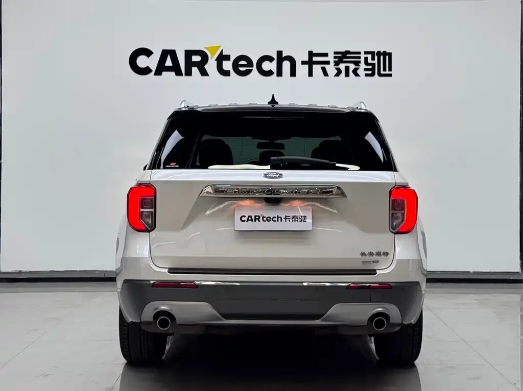 Ford Explorer 2021 из CN, фото 2