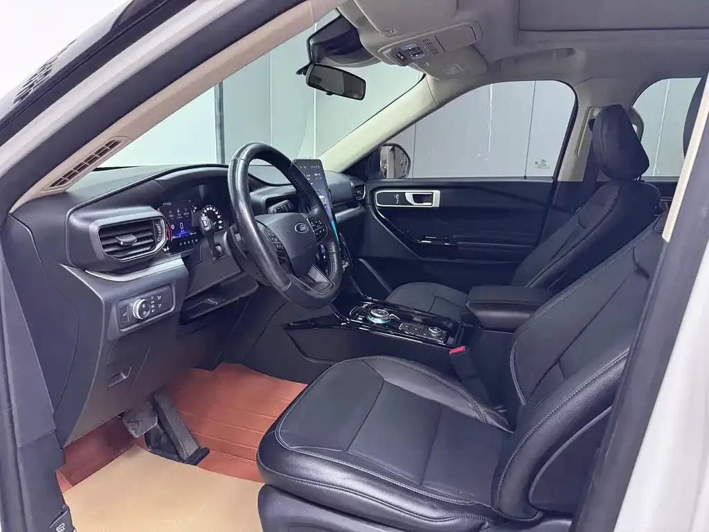 Ford Explorer 2021 из CN, фото 6