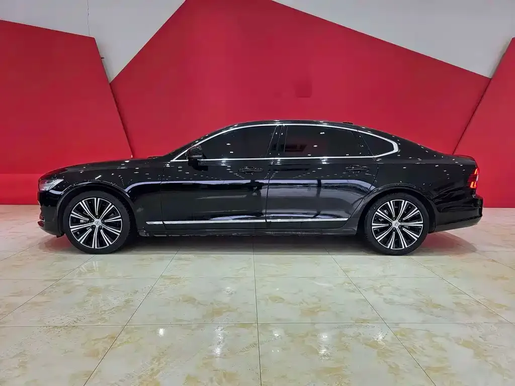 Volvo S90 2023 из CN, фото 6