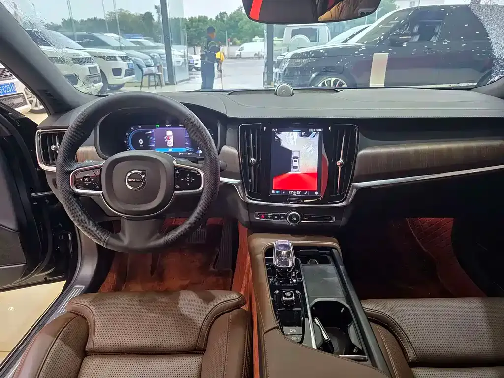 Volvo S90 2023 из CN, фото 10