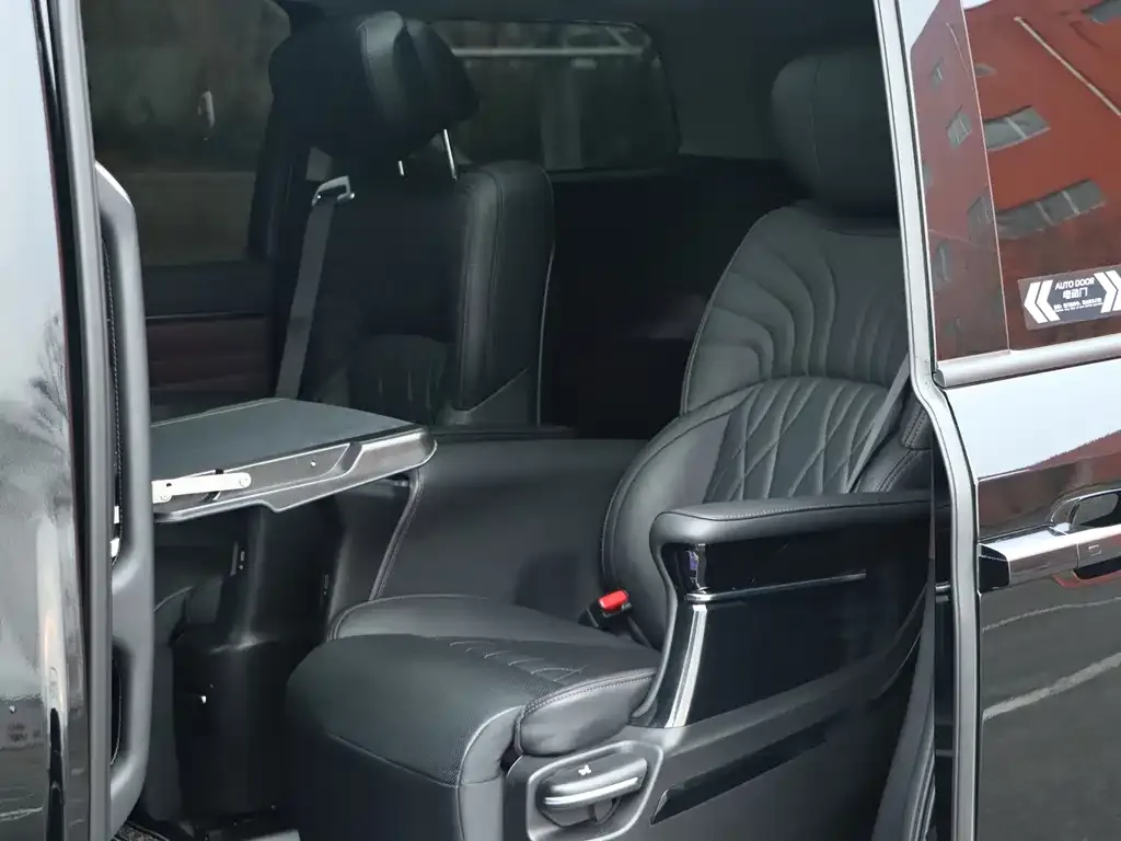 GAC Motor Trumpchi M8 2024 из CN, фото 2