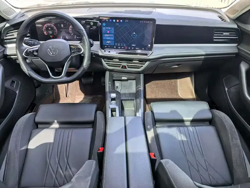 Volkswagen Magotan 2025 из CN, фото 5