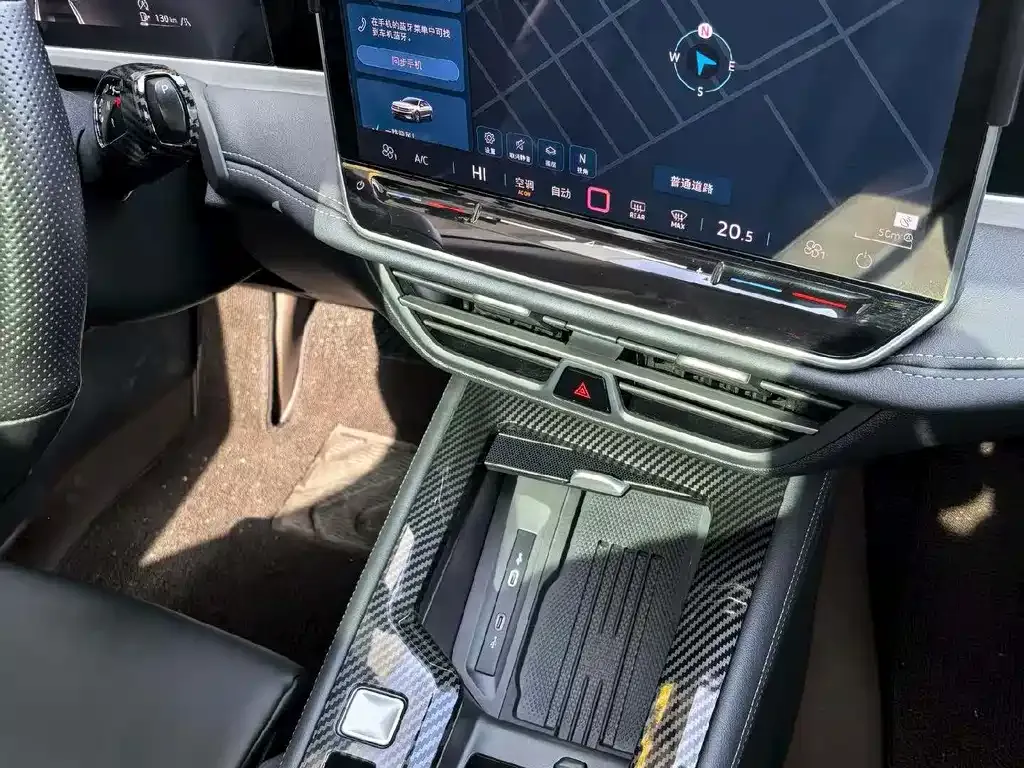Volkswagen Magotan 2025 из CN, фото 7