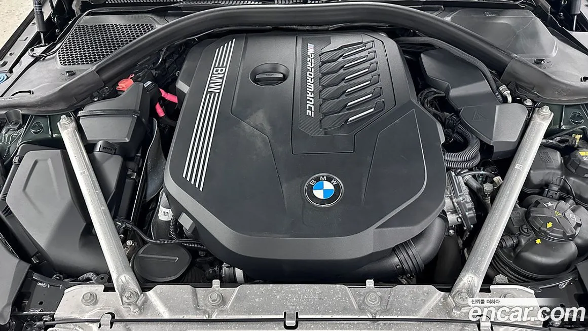 BMW 4-Series 2022 из KR, фото 8