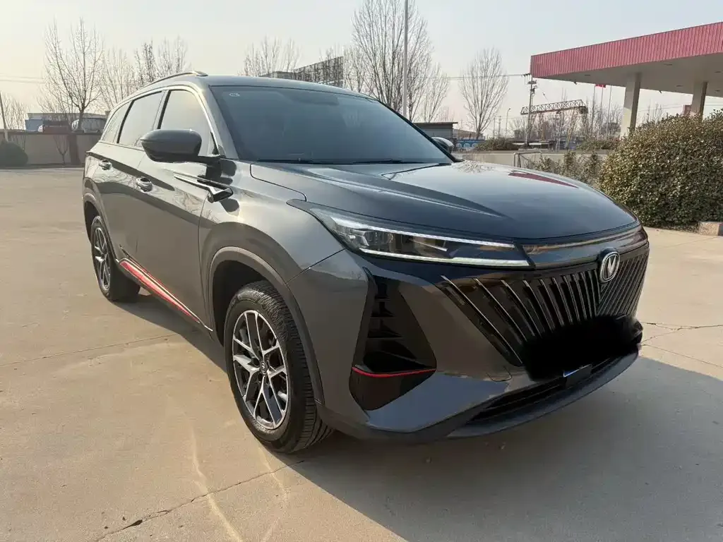 Changan CS75PLUS — фото 1
