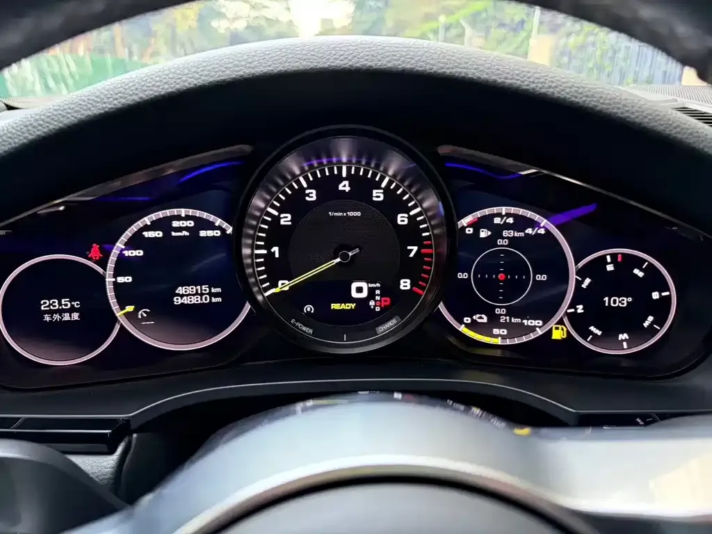 Porsche Cayenne Hybrid — фото 4