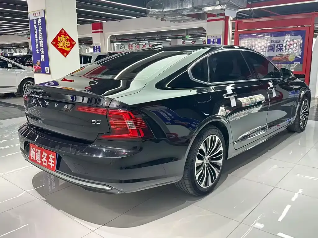Volvo S90 — фото 7