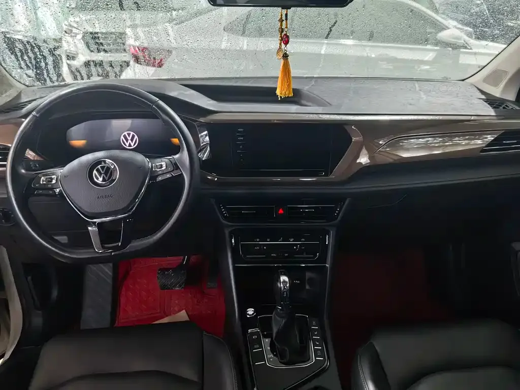 Volkswagen Tharu 2022 из CN, фото 2