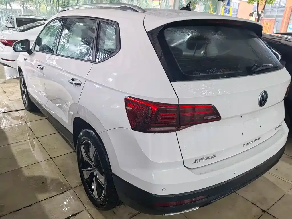 Volkswagen Tharu 2022 из CN, фото 8