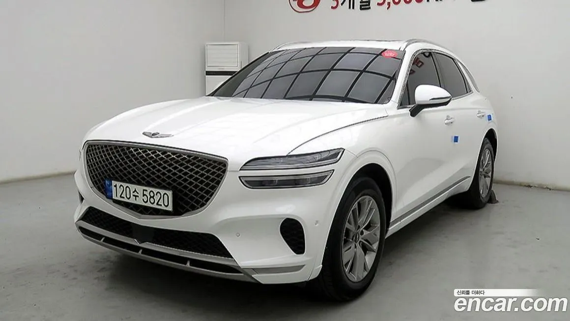 Genesis GV70 — фото 1