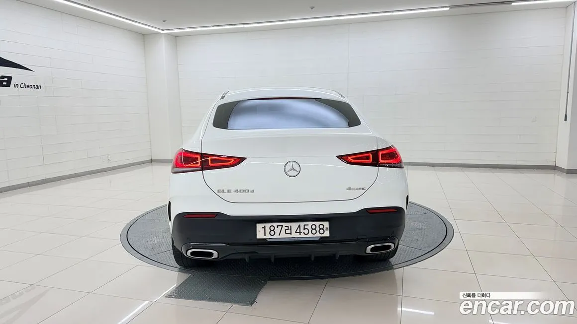 Mercedes-Benz GLE-Class — фото 4