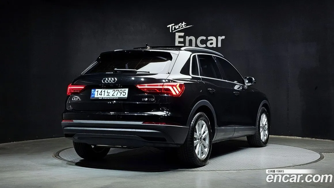 Audi Q3 2023 из KR, фото 3