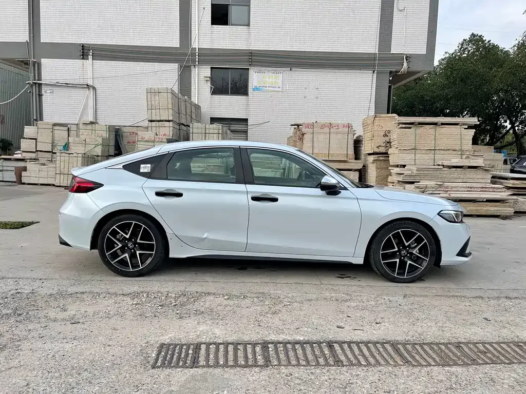 Honda Civic — фото 6