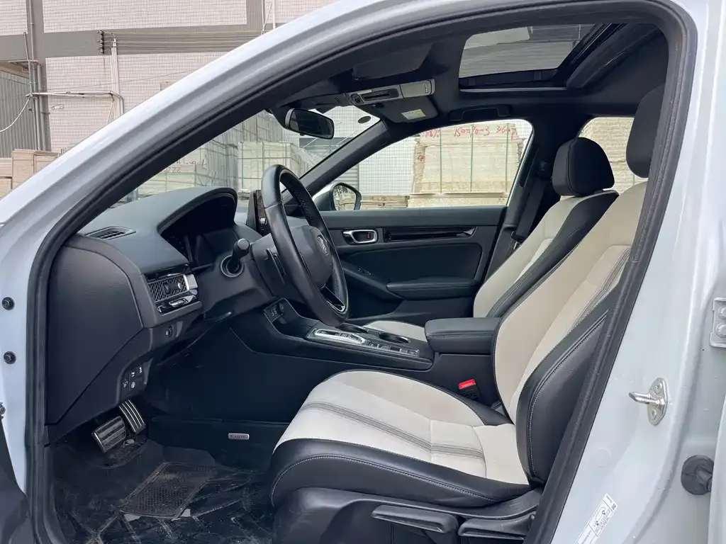 Honda Civic — фото 7