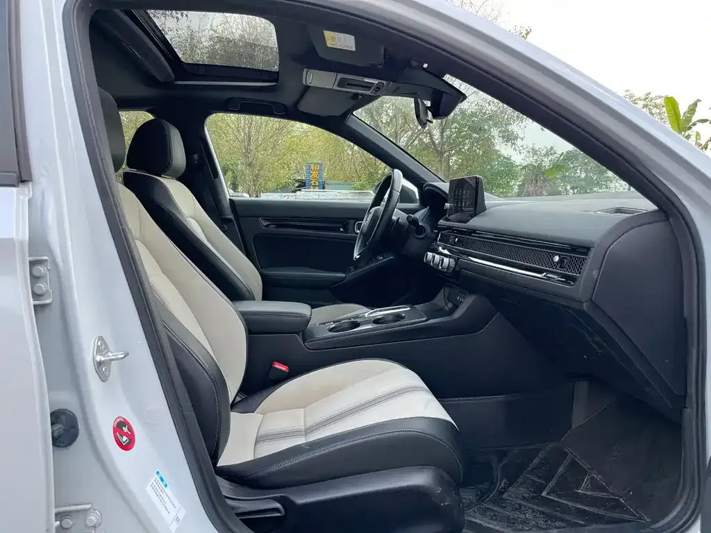 Honda Civic — фото 4