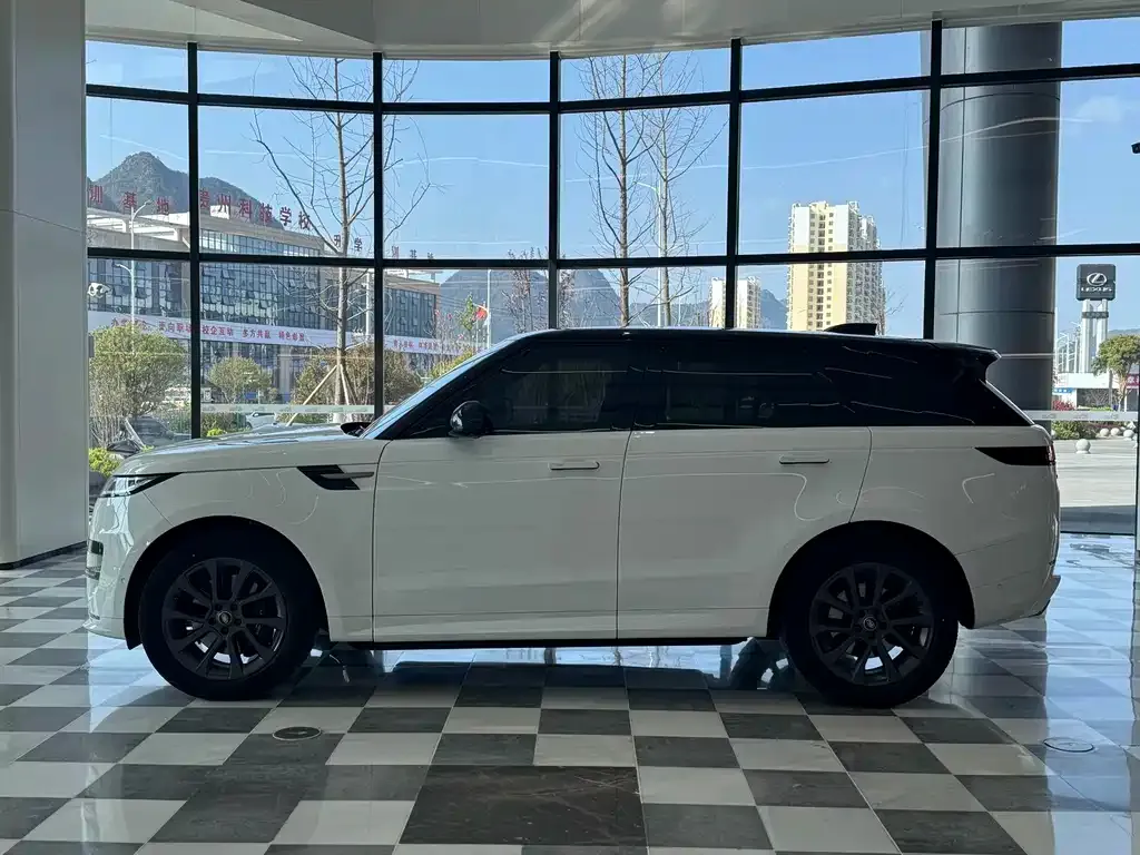 Land Rover Sport — фото 10