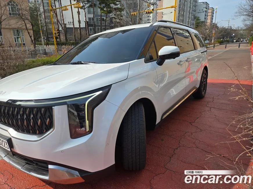 Kia Carnival 2024 из KR, фото 1