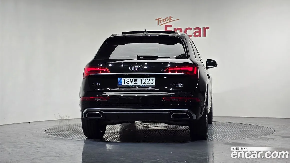 Audi Q5 2021 из KR, фото 8