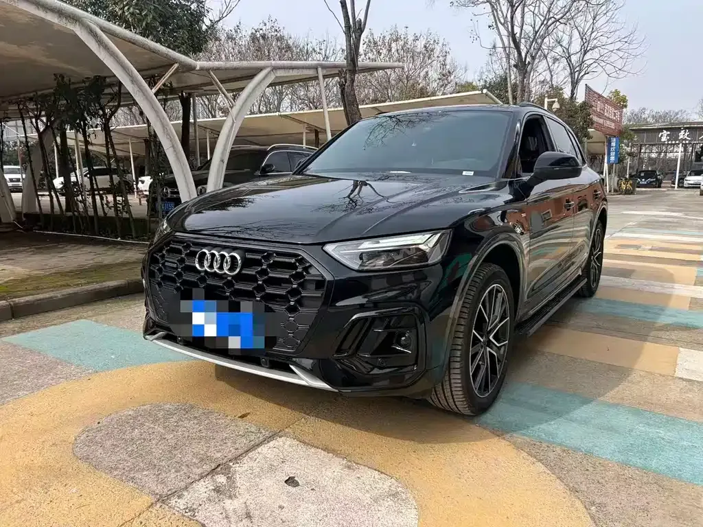 Audi Q5L 2025 из CN, фото 1