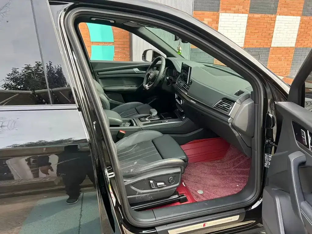 Audi Q5L 2025 из CN, фото 8