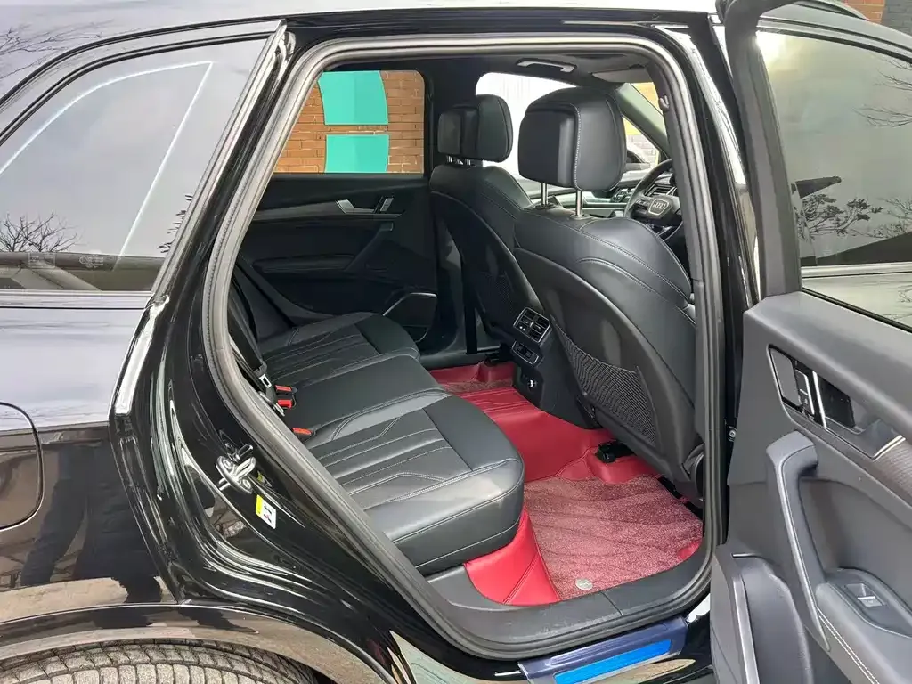 Audi Q5L 2025 из CN, фото 4