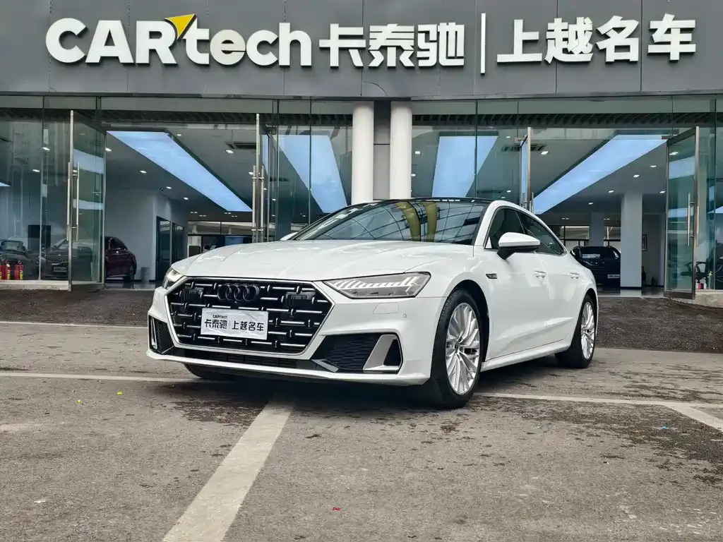 Audi A7L 2024 из CN, фото 1