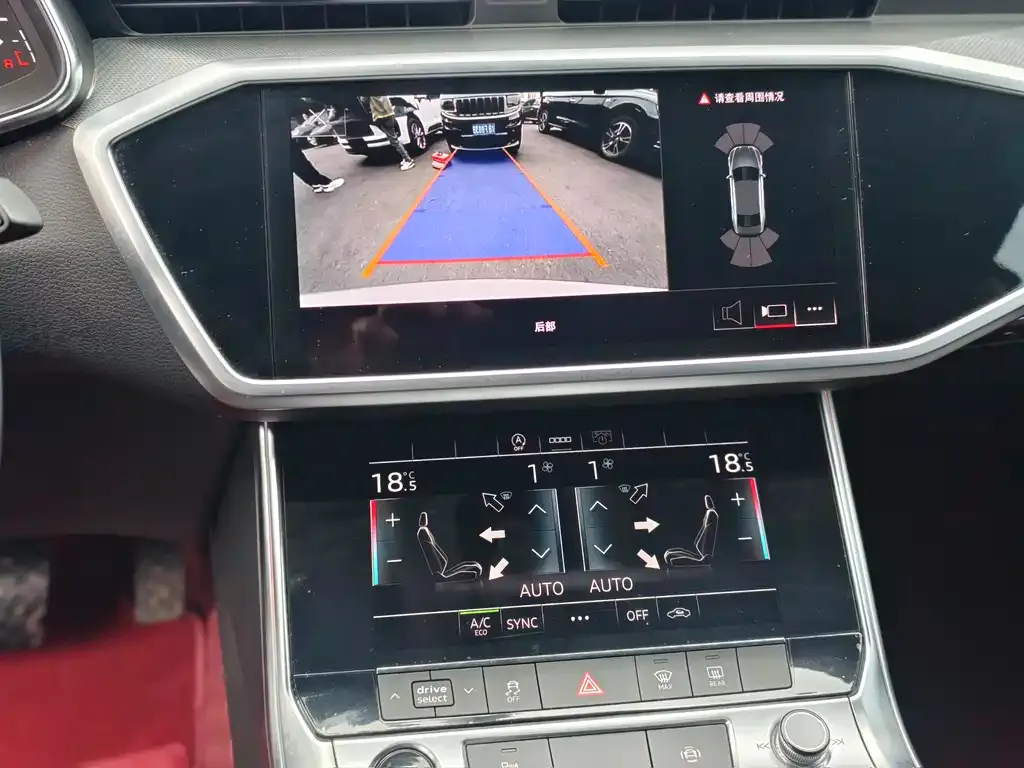 Audi A7L 2024 из CN, фото 8