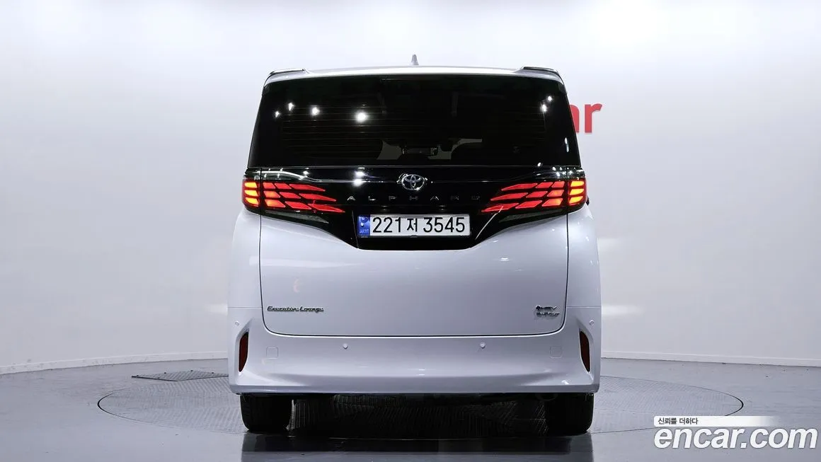 Toyota Alphard 2024 из KR, фото 3