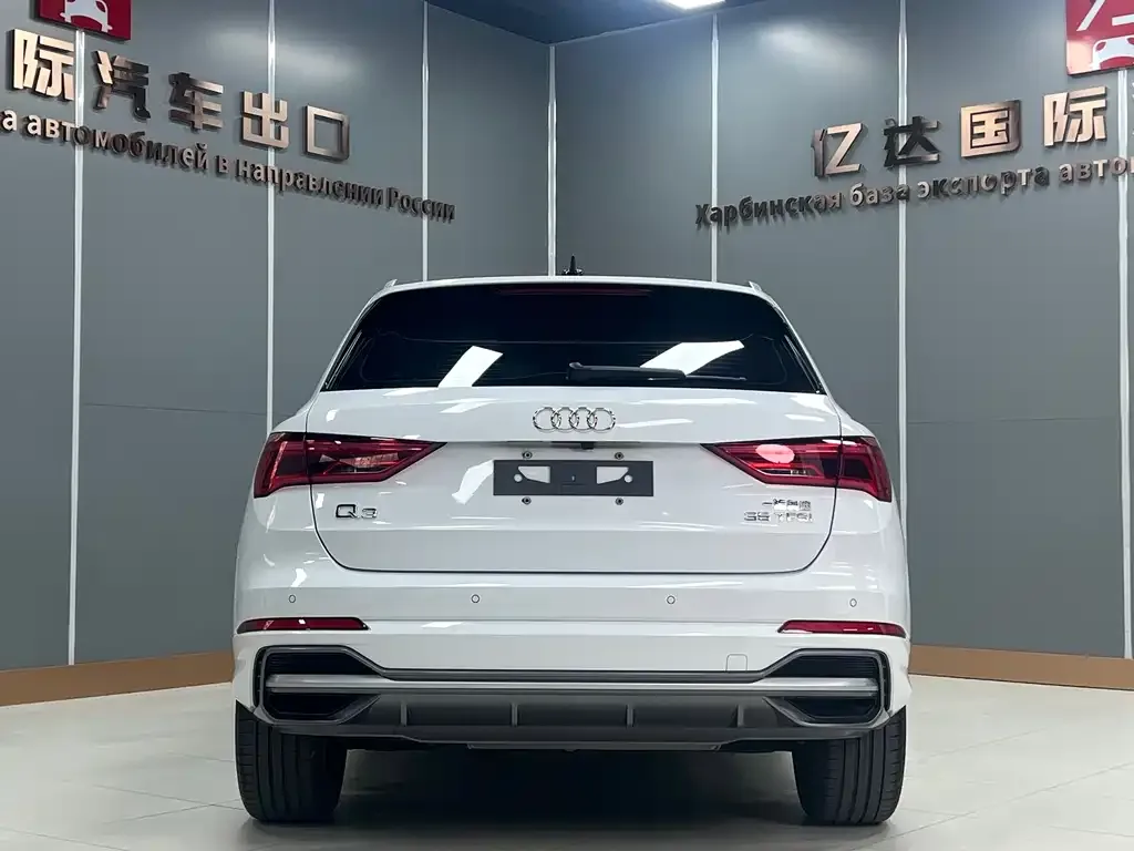 Audi Q3 — фото 2