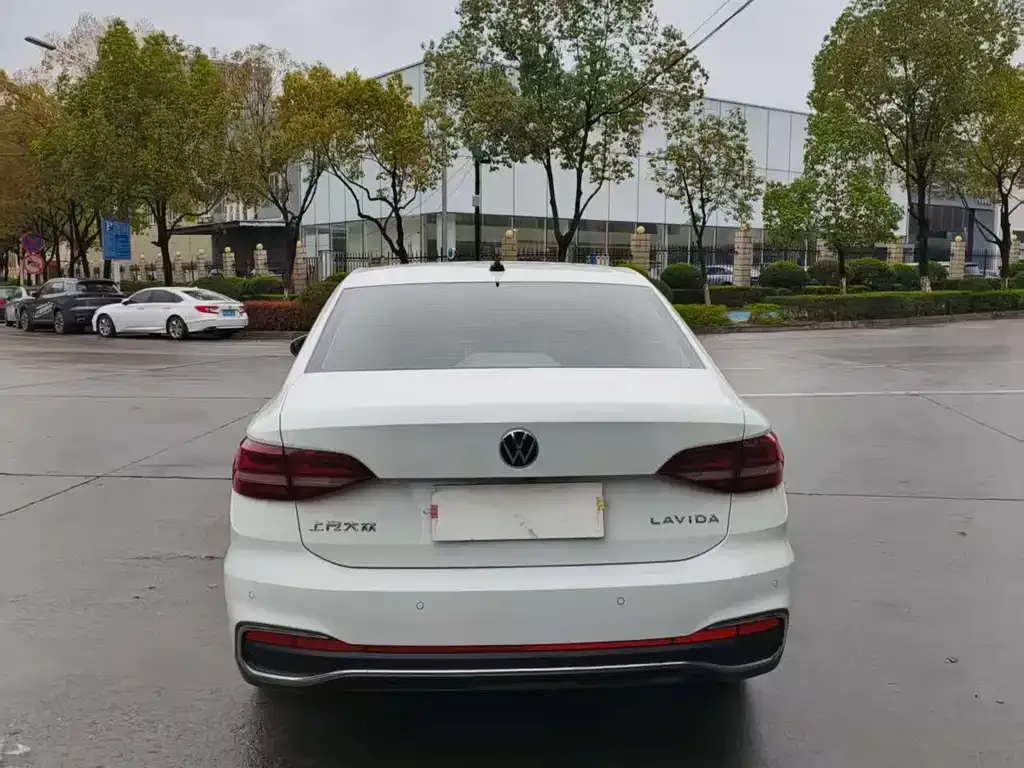 Volkswagen Lavida 2022 из CN, фото 4