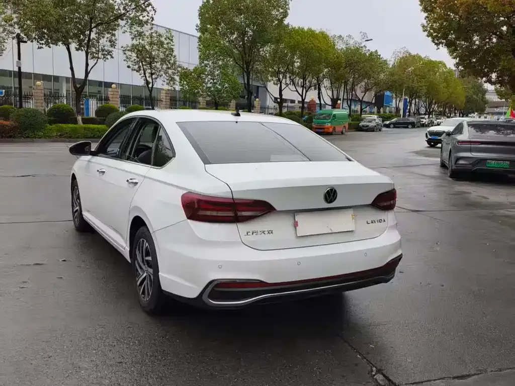 Volkswagen Lavida 2022 из CN, фото 3
