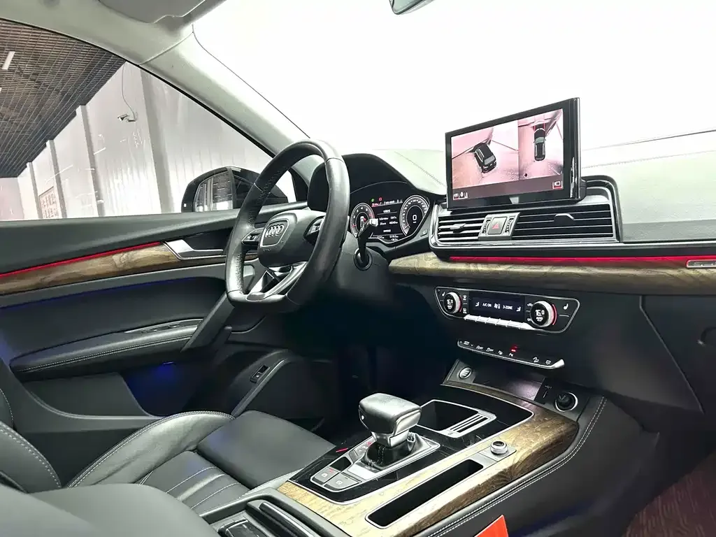 Audi Q5L 2022 из CN, фото 7