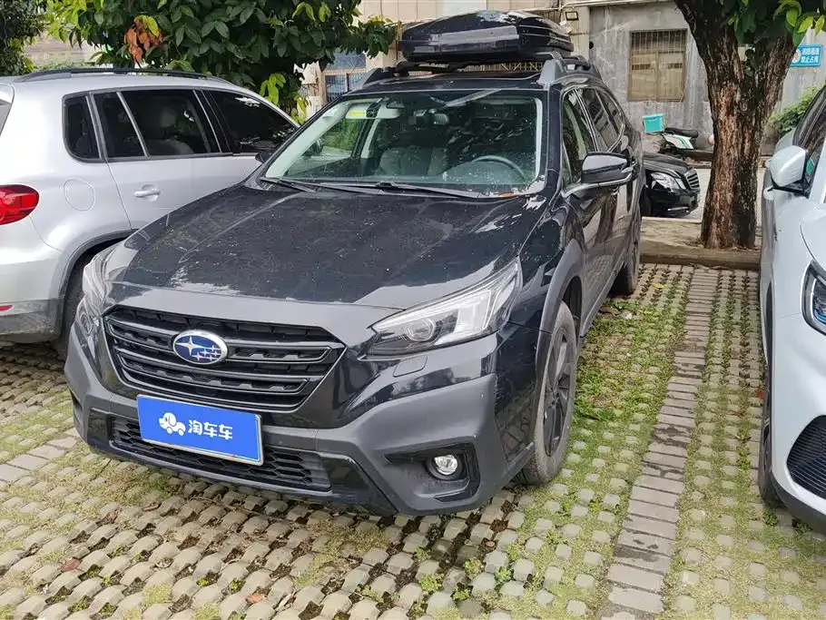 Subaru Outback — фото 1