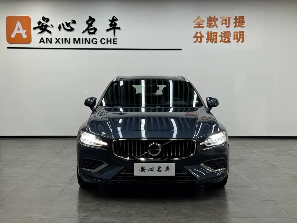 Volvo V60 2024 из CN, фото 7