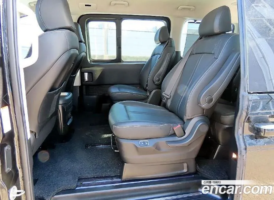 Hyundai Staria — фото 4