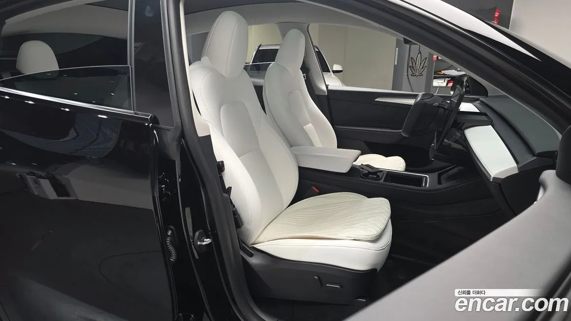 Tesla Model Y 2024 из KR, фото 10