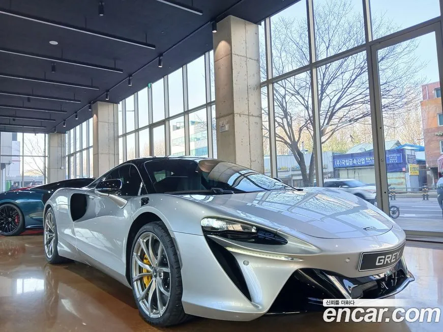 Mclaren Artura 2023 из KR, фото 4