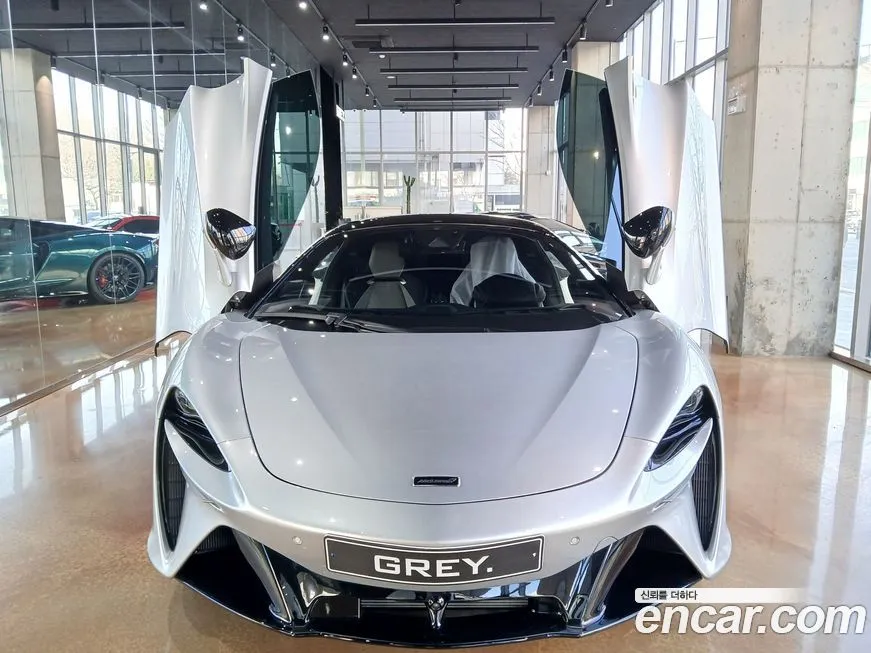 Mclaren Artura 2023 из KR, фото 8