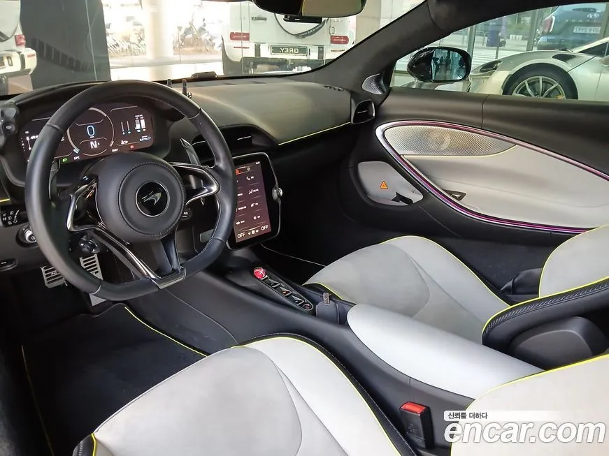 Mclaren Artura 2023 из KR, фото 5